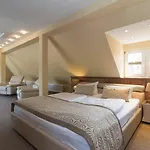 Am Hotel