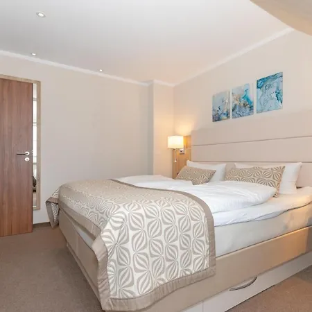 Am Hotel 4*