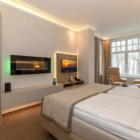 Hotel Am 4*