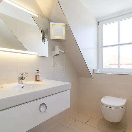 מלון Am Ostseebad Kühlungsborn